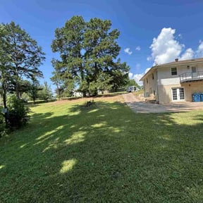 landscaping services by Great Work reviewed on August 15, 2025