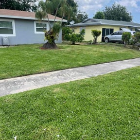 turf maintenance by Big bobs lawns reviewed on August 31, 2023