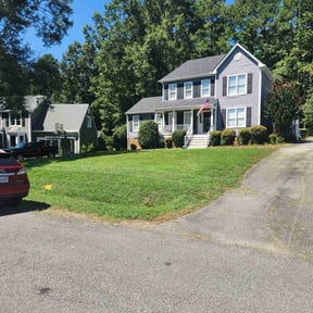 yard maintenance by KingWay outdoor/inside lawn service, flowersbeds,pressure wash,painter reviewed on August 20, 2025