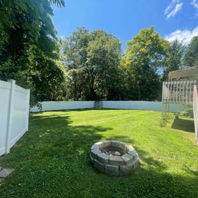 yard service by Tony&#039;s Lawn Care and Landscaping reviewed on November 24, 2025