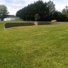 landscaping services by Up and running reviewed on August 20, 2025