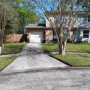 landscaping by Lawn Care Solutions reviewed on August 17, 2025