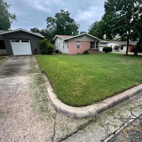 residential landscaping by Mow and Maintenance reviewed on November 24, 2025