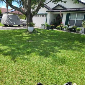 gardening service by Scott Basinger lawn care reviewed on August 17, 2025
