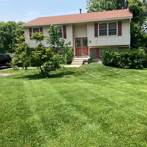 landscaping services by Gary Wright landscaping reviewed on August 15, 2025