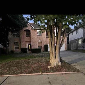 Bush Trimming by All Pro Lawn Services LLC reviewed on August 21, 2025