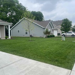 gardening service by J&J property management reviewed on August 17, 2025