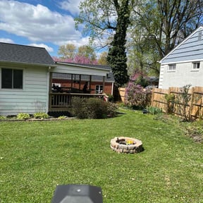 gardening service by M&J LAWNSERVICE reviewed on August 16, 2025