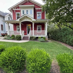 landscaping services by B&t lawn service reviewed on August 15, 2025