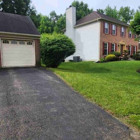 yard care by J&M Landscaping reviewed on August 17, 2025