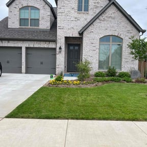 turf maintenance by Lawn Landing Services LLC reviewed on August 20, 2025