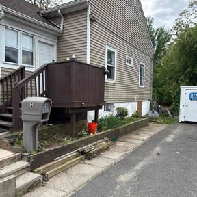 Bush Trimming by Ramos Landscaping reviewed on August 19, 2025