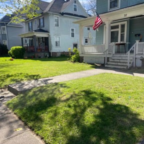 gardening service by Austin's Lawn Service reviewed on August 21, 2025