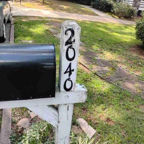 Bush Trimming by QK landscaping reviewed on July 6, 2022