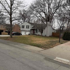 Leaf Removal by E-Z Outdoor Enterprises reviewed on January 22, 2026