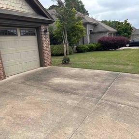 Bush Trimming by The Art Lawn Care Services LLC reviewed on May 13, 2026