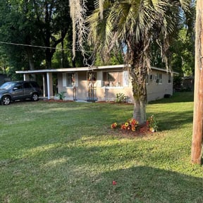 yard care by Jim's Lawn Service reviewed on August 15, 2025