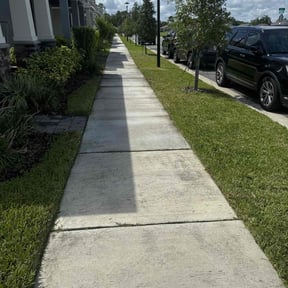 gardening service by Zack’s Elite Lawn Care reviewed on August 18, 2025