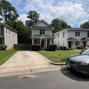 landscaping services by Sovereign building services reviewed on August 18, 2025