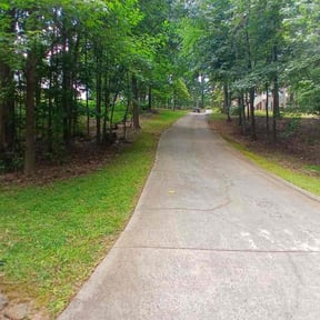 landscaping by KS Property Maintenance reviewed on November 21, 2025