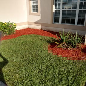 Flower Bed Weeding by Top Notch Lawn & Landscaping, LLC reviewed on August 20, 2025