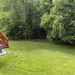 landscaping by Grant  Home and Lawn reviewed on August 19, 2025