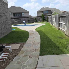 yard care by Williams Lawn Service reviewed on August 17, 2025