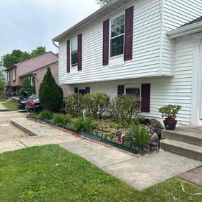 Bush Trimming by C&L landscaping reviewed on August 18, 2025