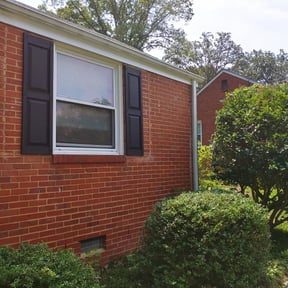 Bush Trimming by Masterco Reality and Facility Management reviewed on August 17, 2025