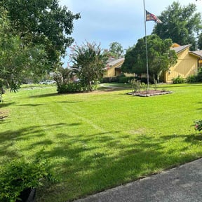 yard maintenance by Kj's landscaping LLC. reviewed on August 16, 2025