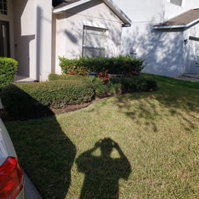 Flower Bed Weeding by Cutting Edge lawn service reviewed on August 19, 2025
