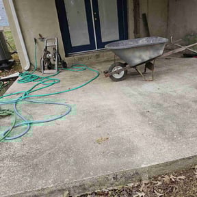 Leaf Removal by Farley&#039;s Lawn &amp; Land Solutions reviewed on September 23, 2025