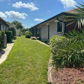 landscaping by Tulsa Mowers reviewed on August 19, 2025