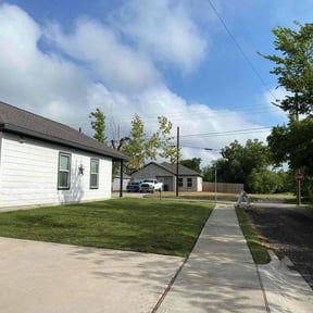 yard service by Carbon Dioxide Recyclers reviewed on November 19, 2025