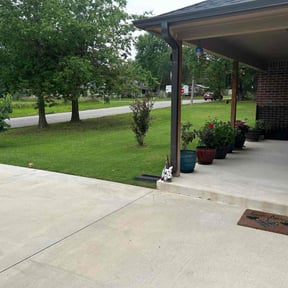 landscape maintenance by DND Transport inc reviewed on August 15, 2025