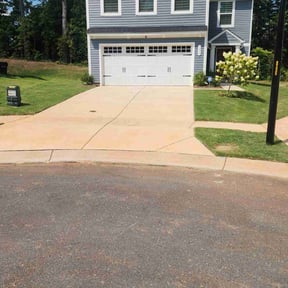 yard work by Yanez Brothers Landscaping reviewed on August 16, 2025