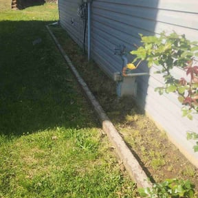 Flower Bed Weeding by Mr.LawnSmith reviewed on August 16, 2025