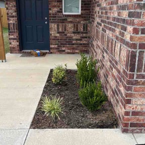 Flower Bed Weeding by Kline's Property Maintenance LLC reviewed on August 17, 2026