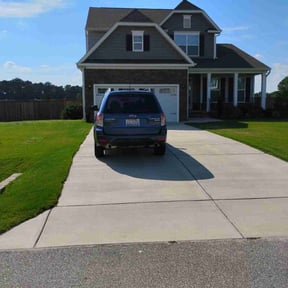 landscaping services by Rivera and Son's Services reviewed on August 18, 2025