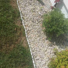 Flower Bed Weeding by Go Green Electric Lawncare reviewed on October 22, 2025