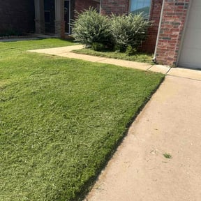 grass maintenance by Keep it Clean Cleaning and Lawn Care reviewed on May 6, 2024