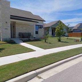 yard maintenance by J.C. Lawn Service reviewed on August 15, 2025