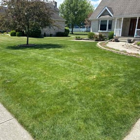 gardening service by Juan Rodriguez reviewed on August 21, 2025