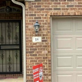 Bush Trimming by Everblades reviewed on November 22, 2025