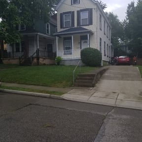 Bush Trimming by Lc landscaping reviewed on August 21, 2025