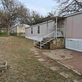 Mulching by Green Thumb lawncare reviewed on December 10, 2025