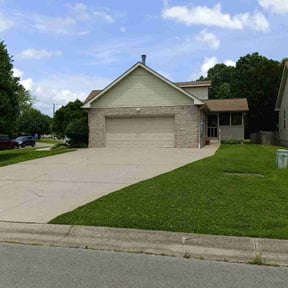 landscaping services by Tammy Becker Pool and Lawn Care reviewed on August 20, 2025