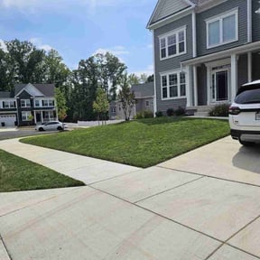 landscaping by G&amp;M Landscaping Services reviewed on December 30, 2025