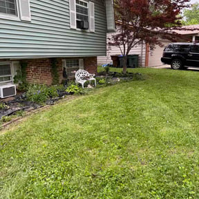 Flower Bed Weeding by Westside Mowing reviewed on May 1, 2026