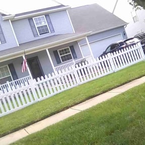 lawn care services by Orlando Miranda reviewed on April 17, 2024